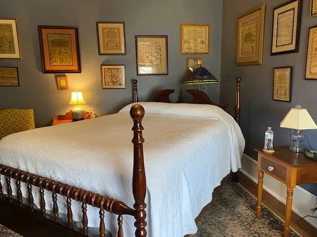 lincoln-room-640w (1)